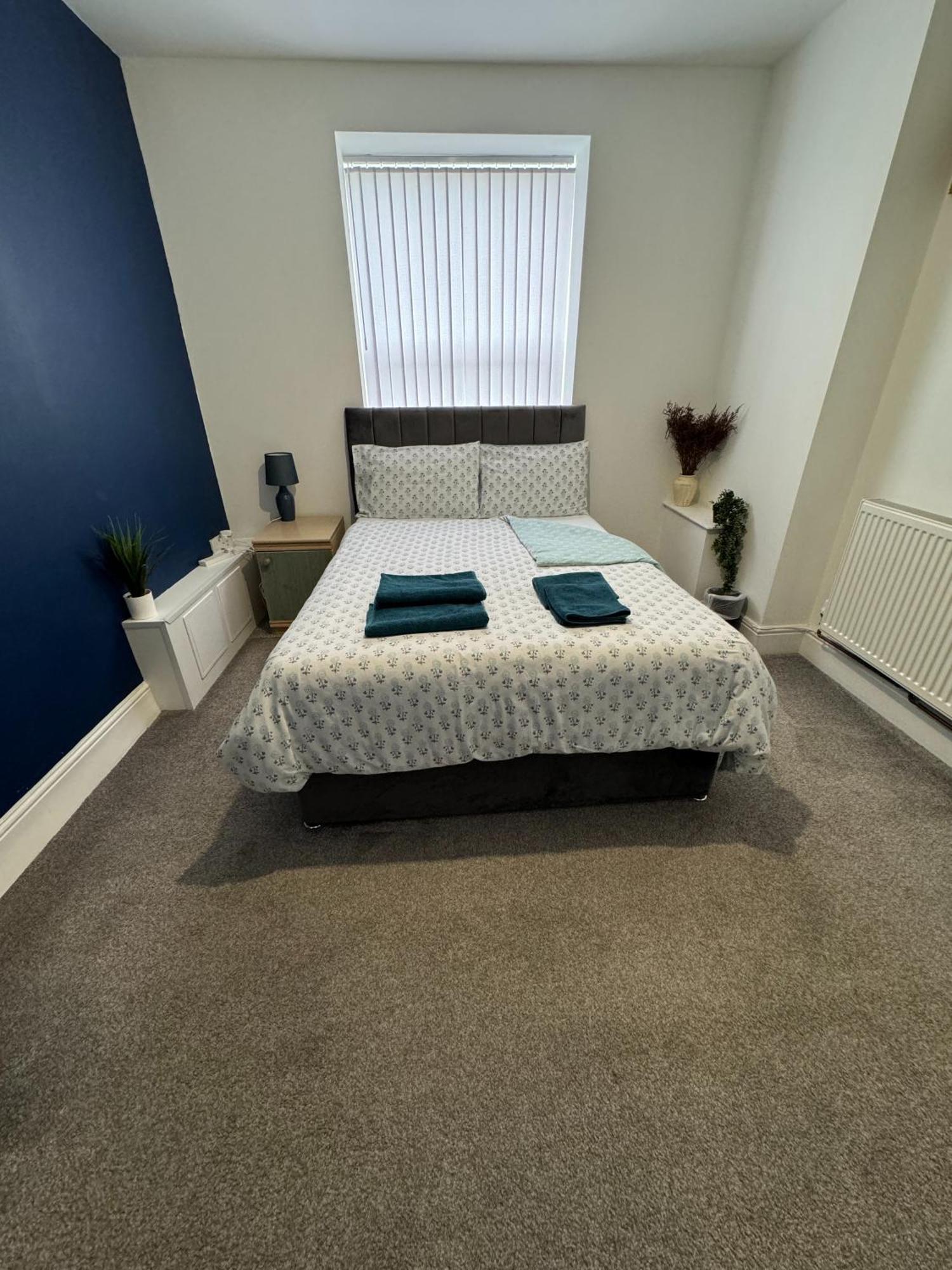 Ur Place Failsworth Экстерьер фото