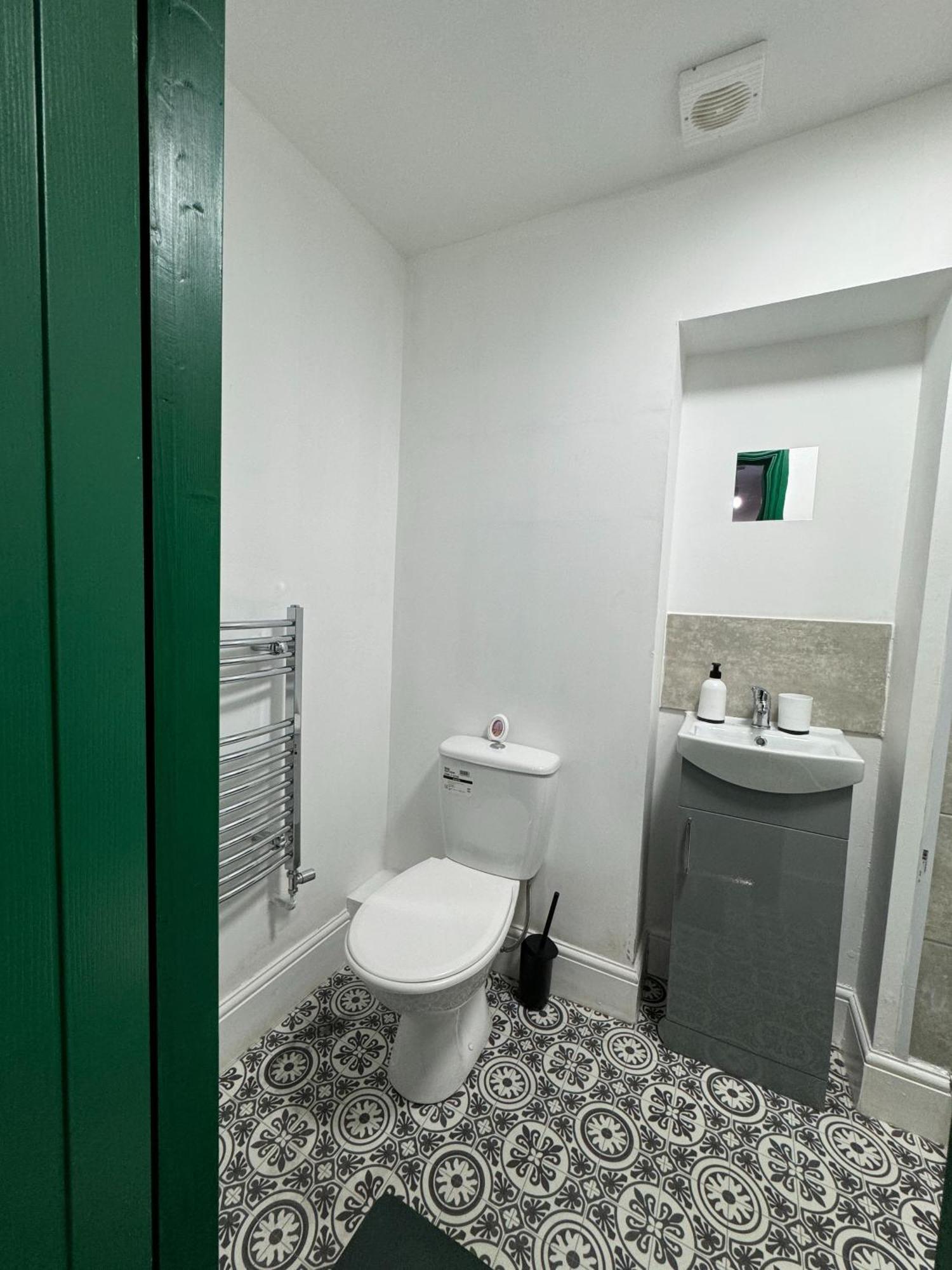 Ur Place Failsworth Экстерьер фото